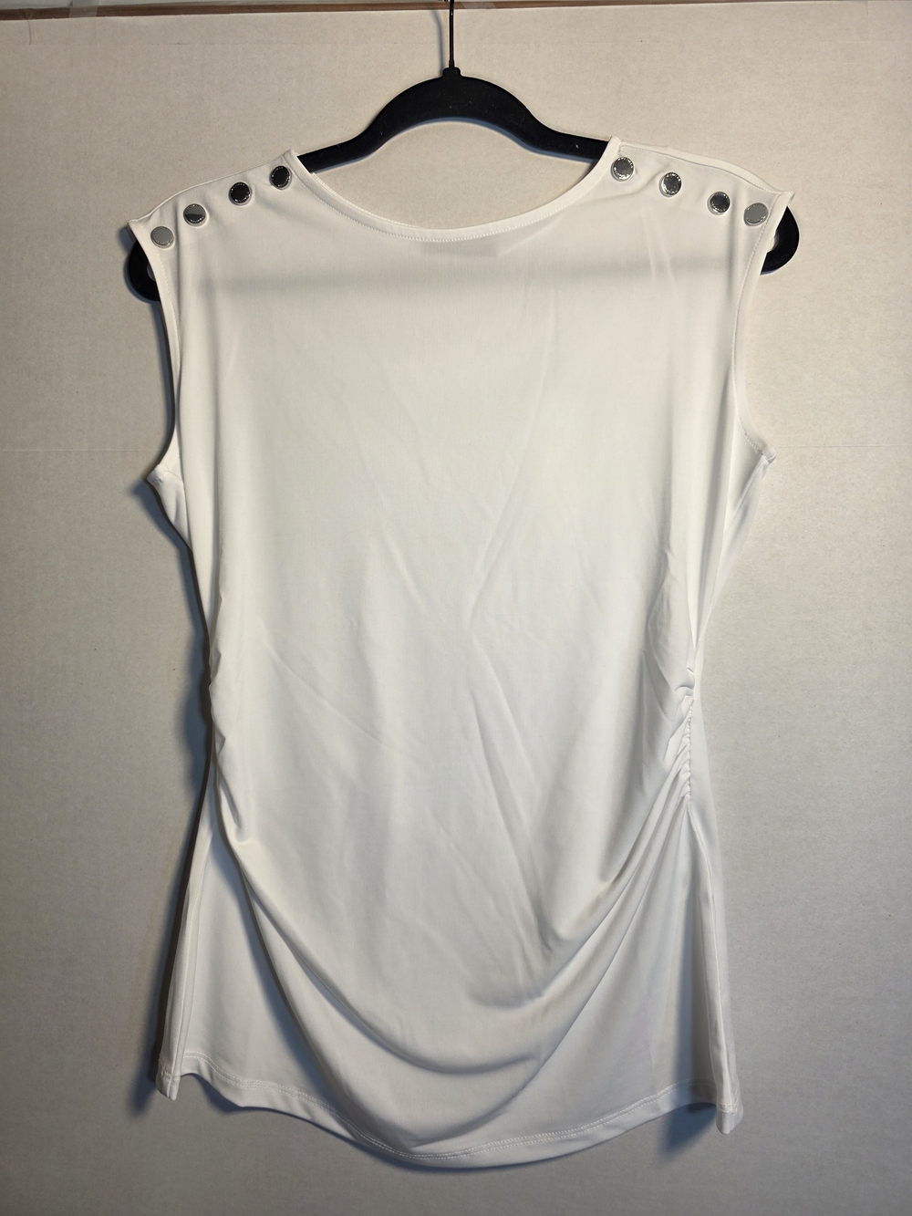 Tahari White Sleeveless Tank with Silver Snap Detail
